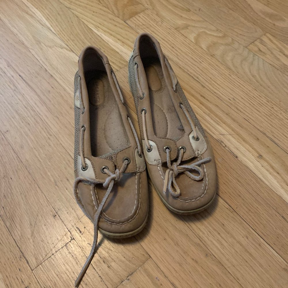 Tan Womens Sperrys